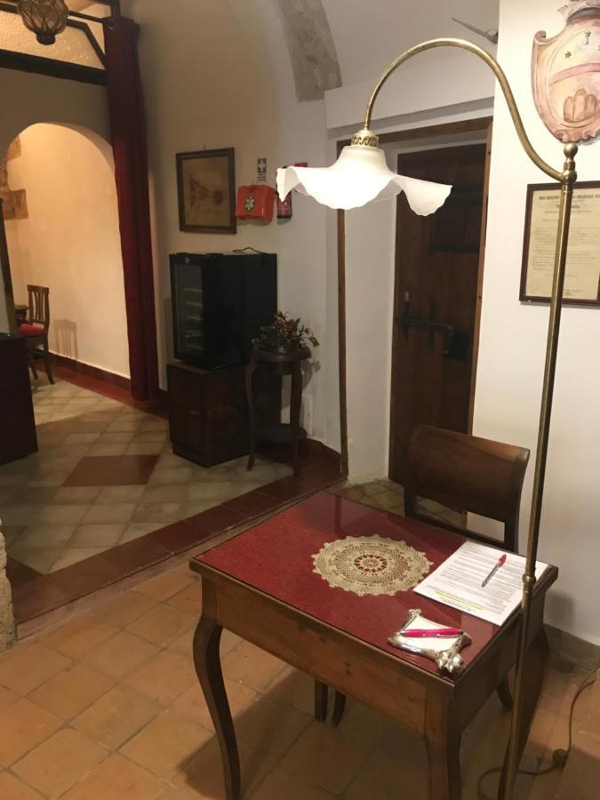 Le Prigioni Del Palazzo B&B Sora Dış mekan fotoğraf