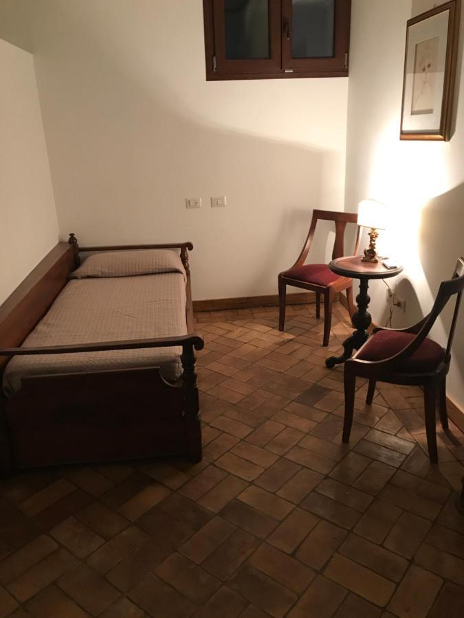 Le Prigioni Del Palazzo B&B Sora Oda fotoğraf